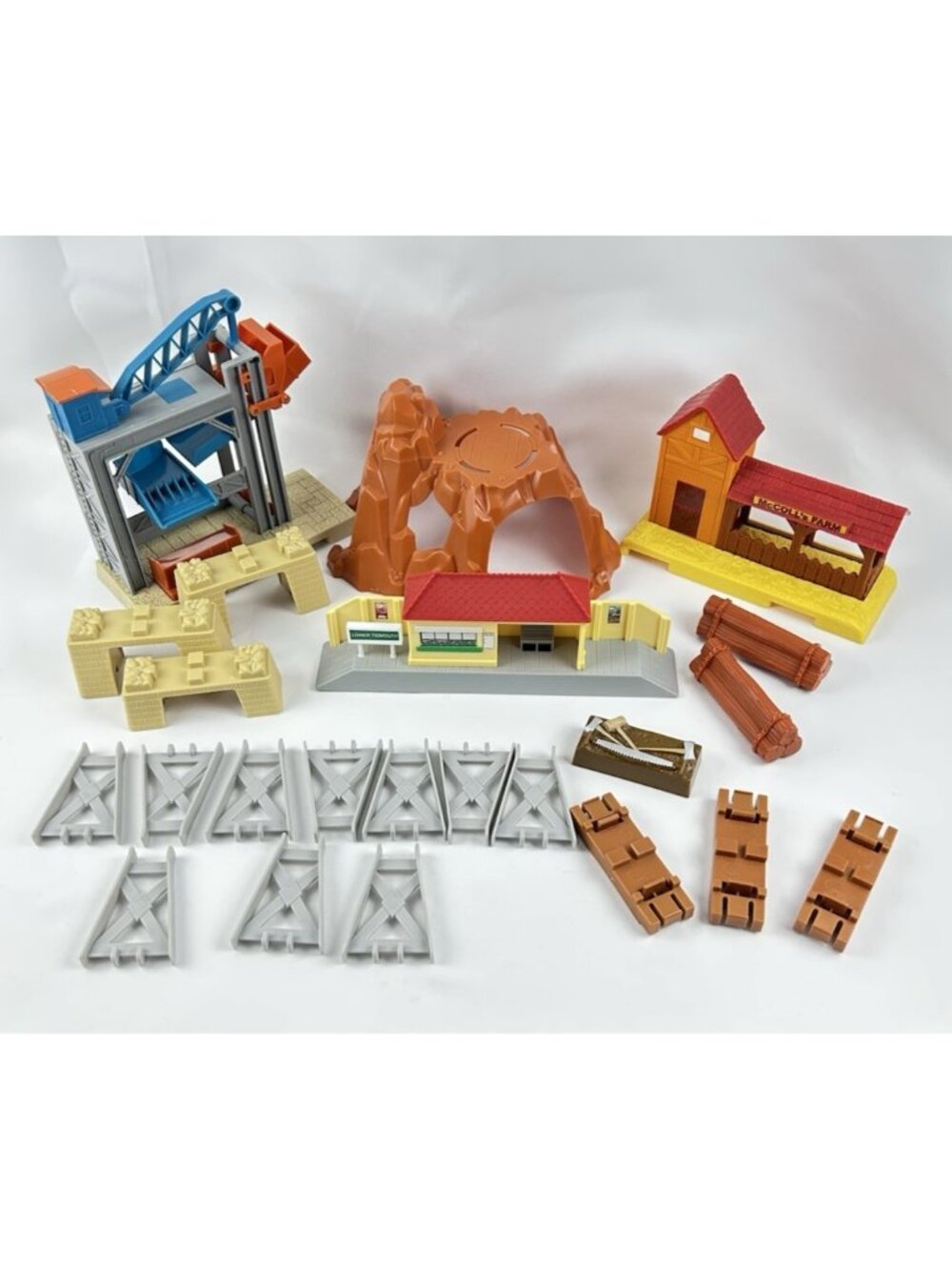 Thomas & Friends Trackmaster Buildings Risers Accessories Lot 3-Way Tunnel